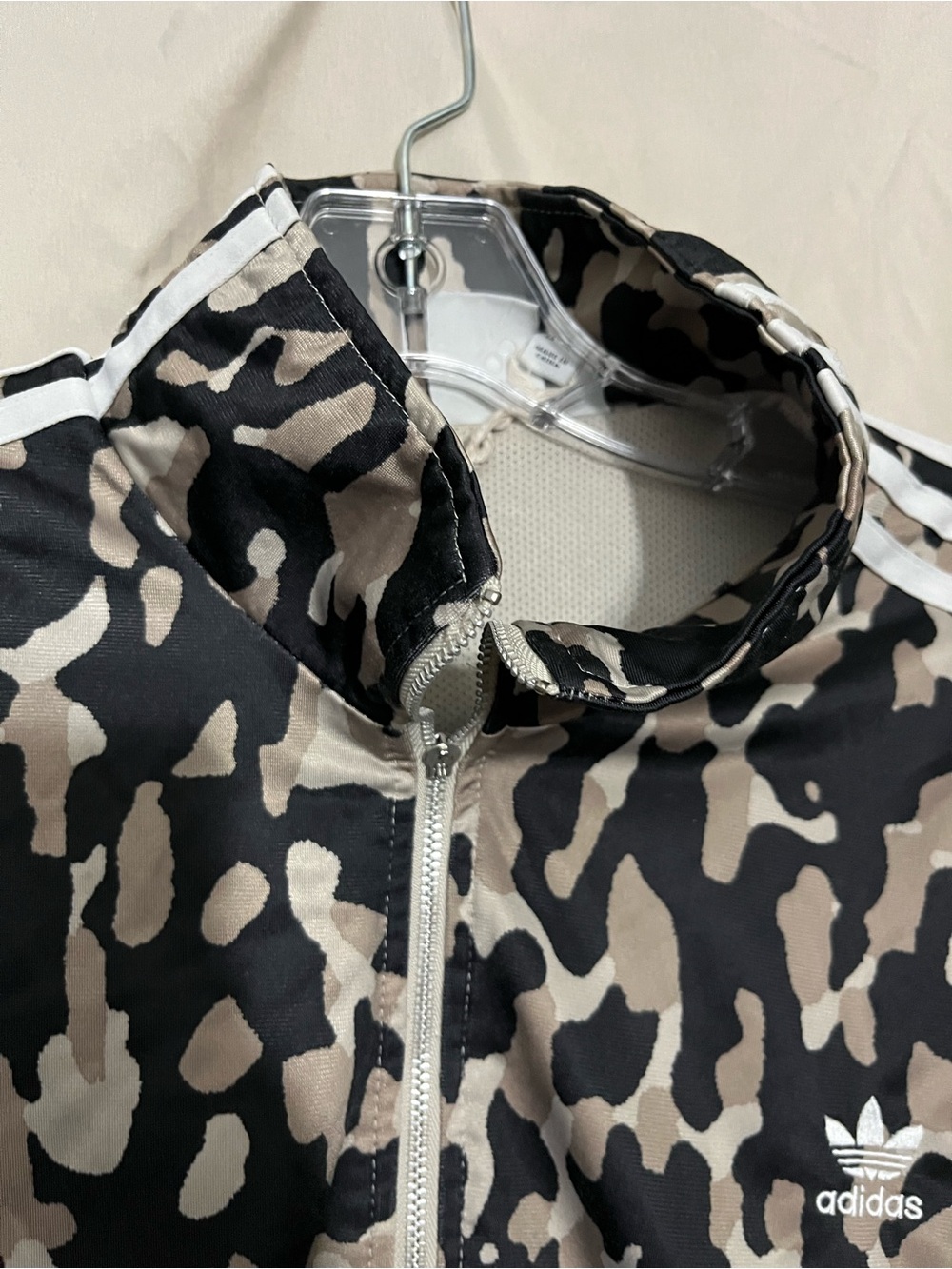 adidas Women’s Black & Cream Camo Bomber Track Jacket - Picture 2 of 9